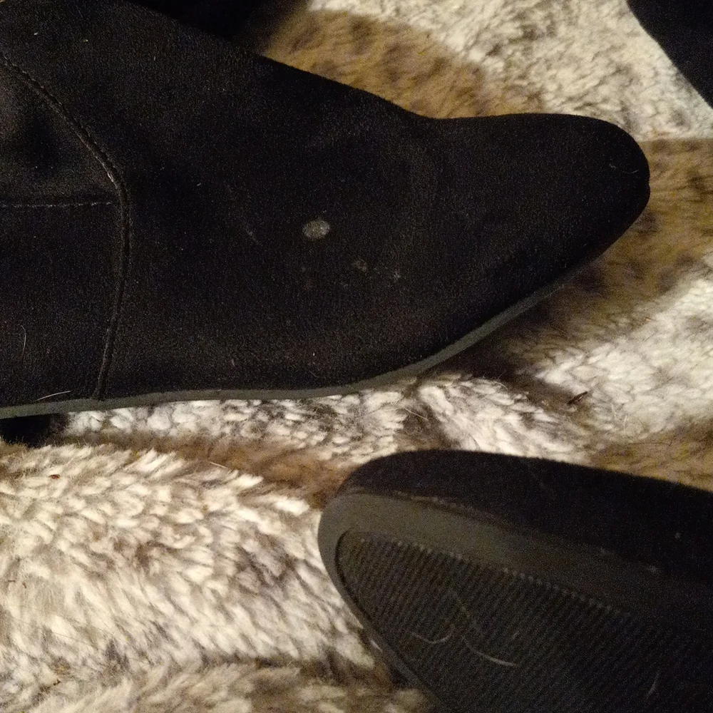 Boots - Picture 2 of 2